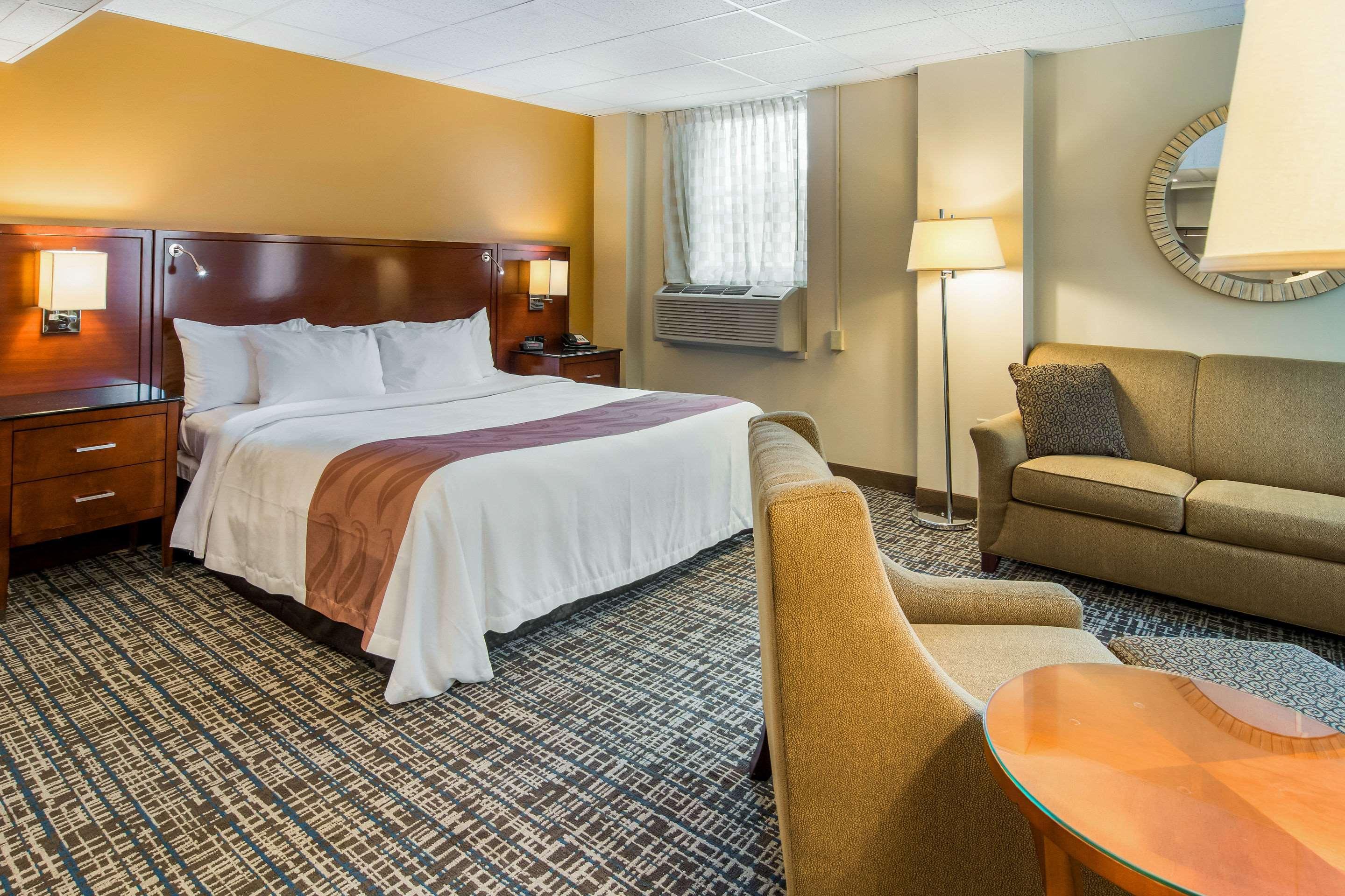 Quality Inn & Suites Virginia Exterior foto