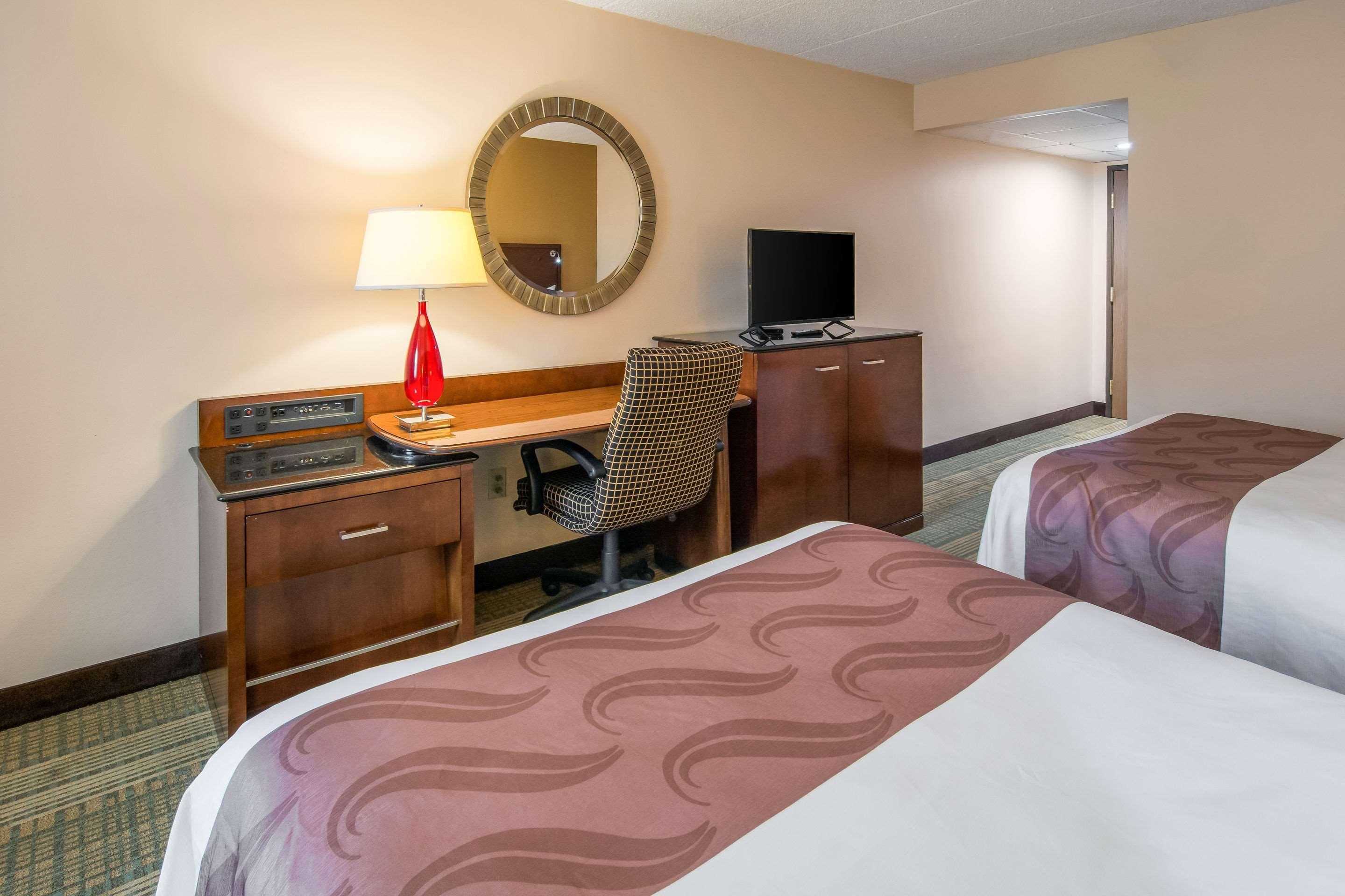 Quality Inn & Suites Virginia Exterior foto