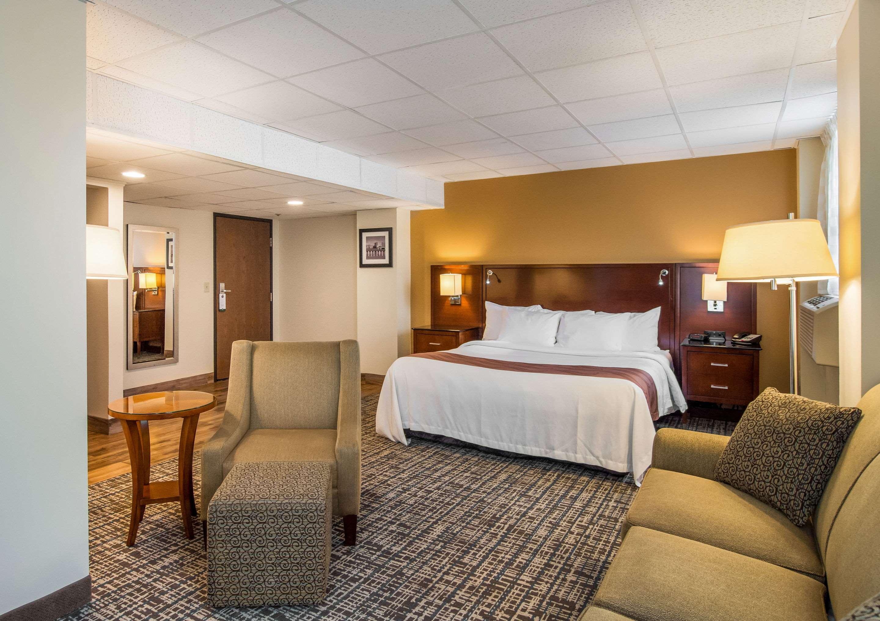 Quality Inn & Suites Virginia Exterior foto