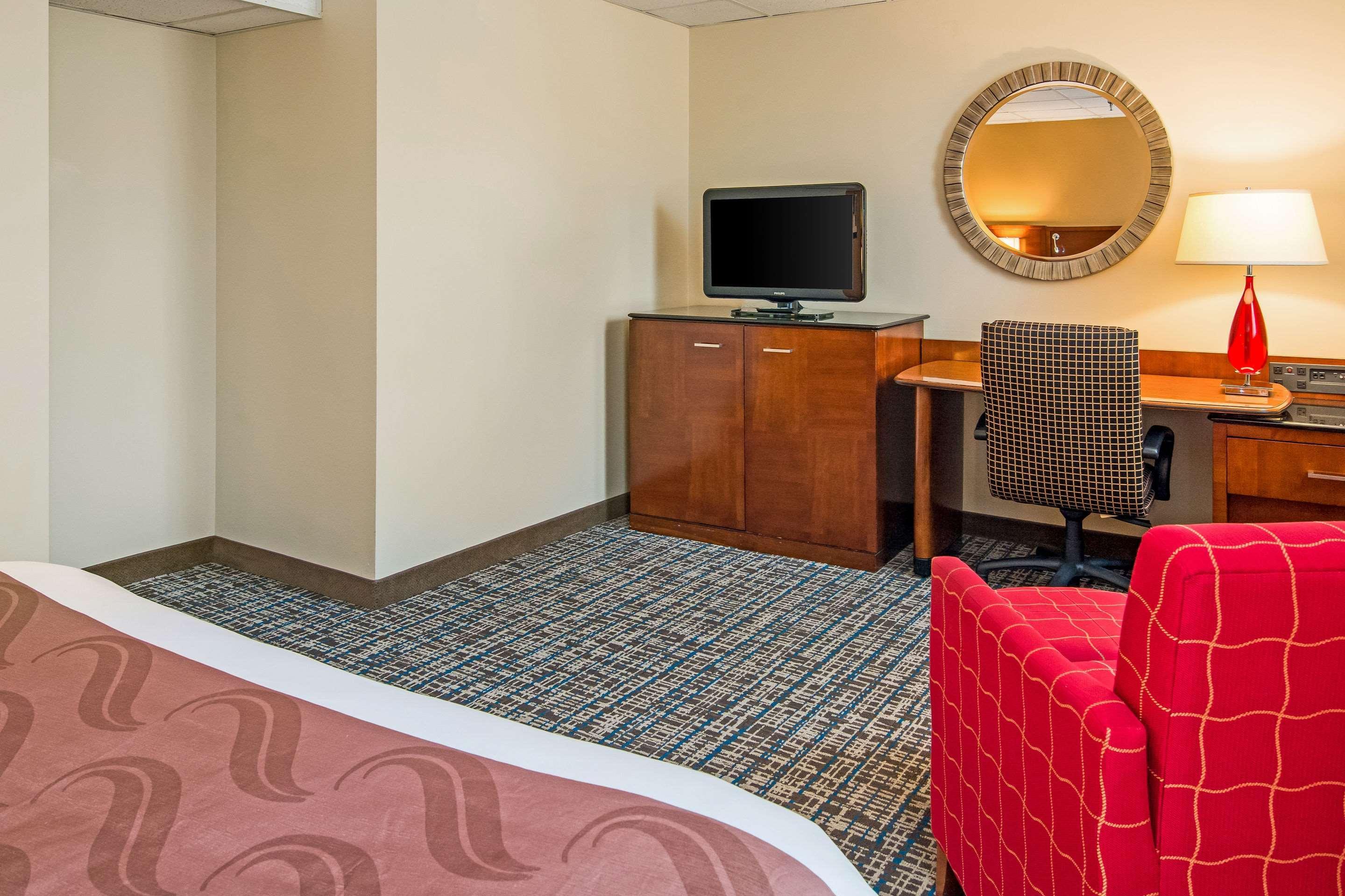 Quality Inn & Suites Virginia Exterior foto